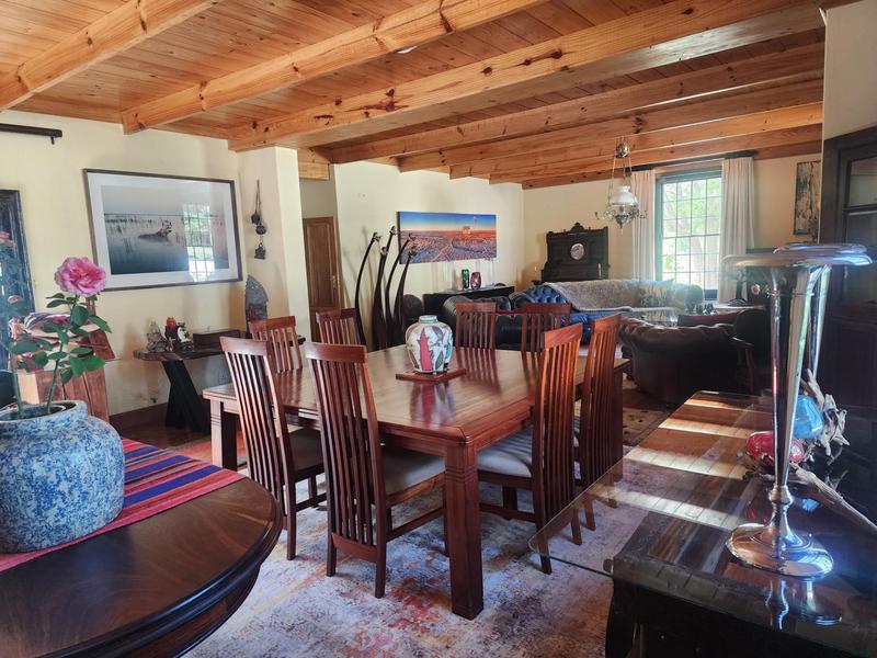 4 Bedroom Property for Sale in Nieu Bethesda Eastern Cape